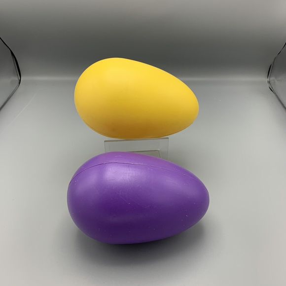 Pair of Plastic Blow Mold Easter Eggs 1 Yellow 1 Purple Yard Lawn Eggs 8" Hollow - Picture 4 of 12